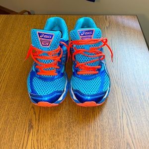 Asics Women’s Cumulus 15 Running Shoes